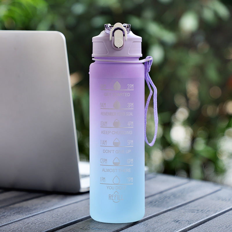 900ml Water Bottle With Straw